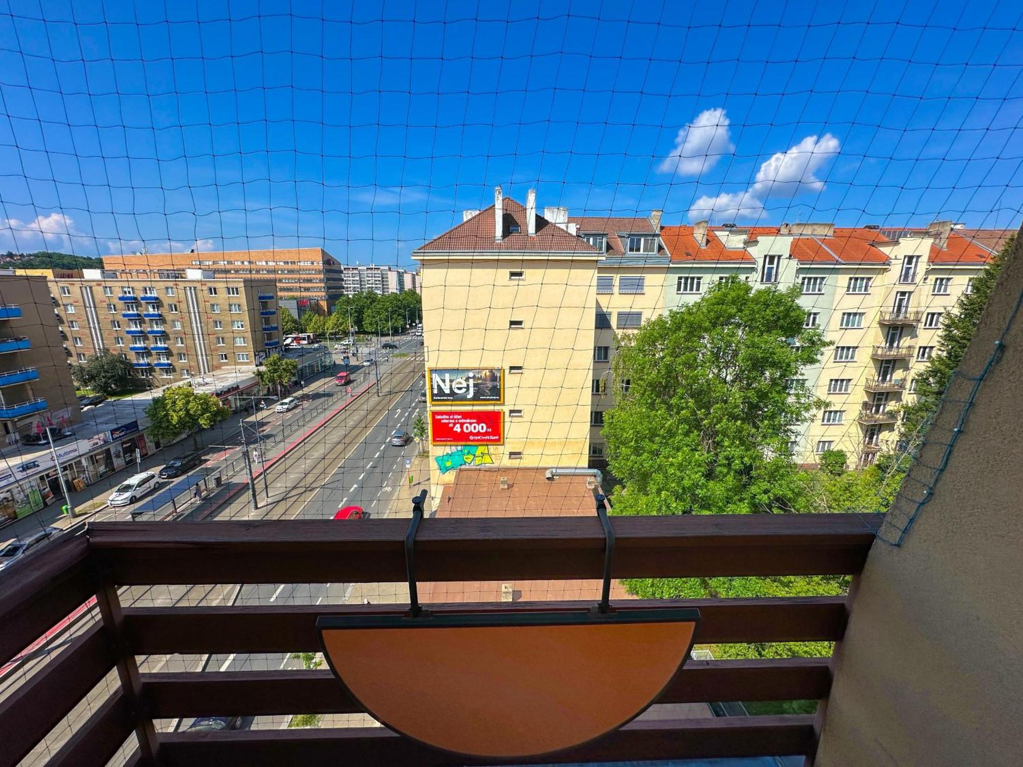 Eden Slavia Apartment *